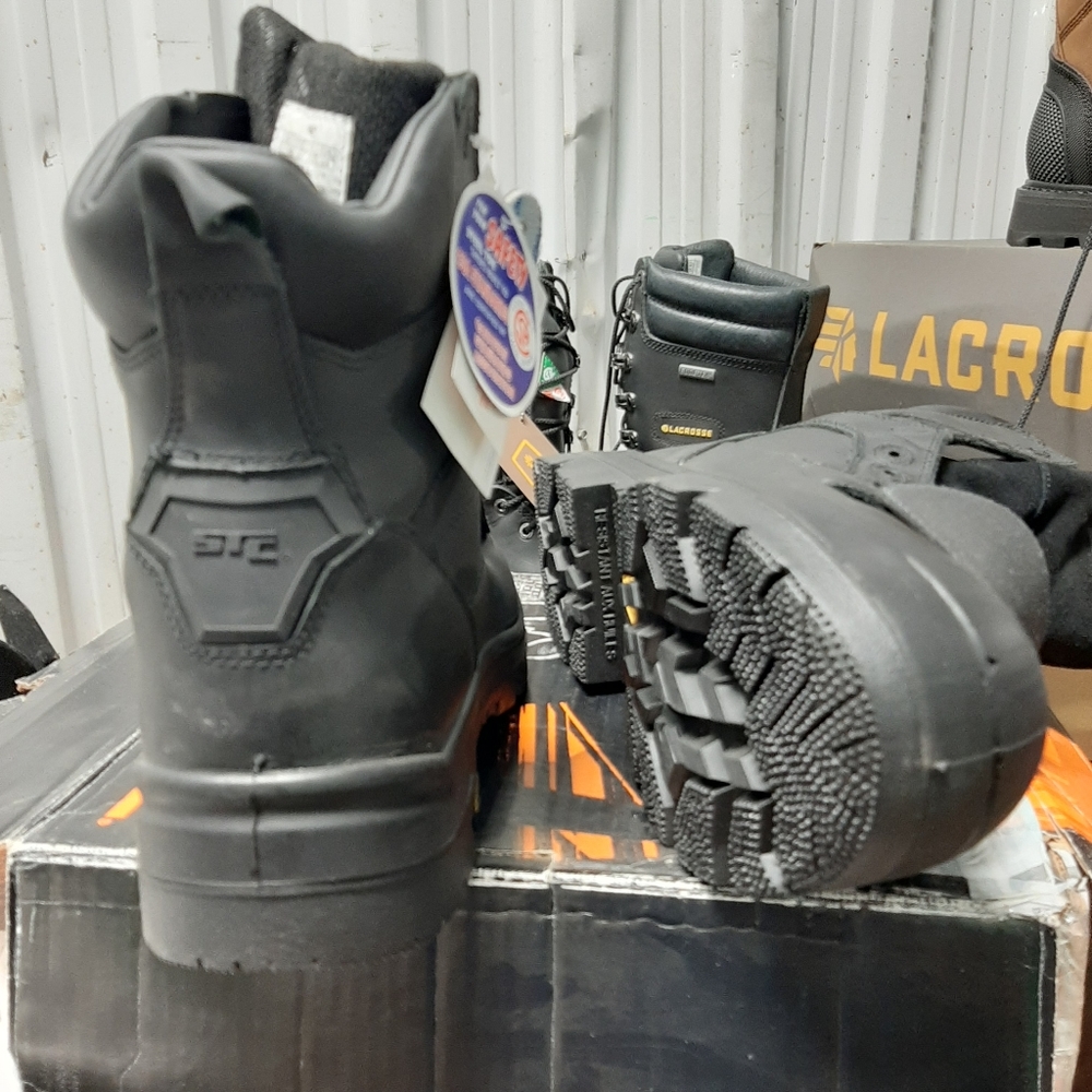 Man's working boots